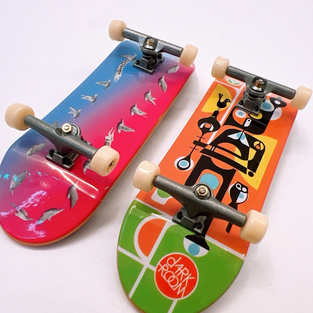 Tech Deck Element Fingerboard Mini Skateboard With Grip Tape Top Lot Of 2 Pcs.
